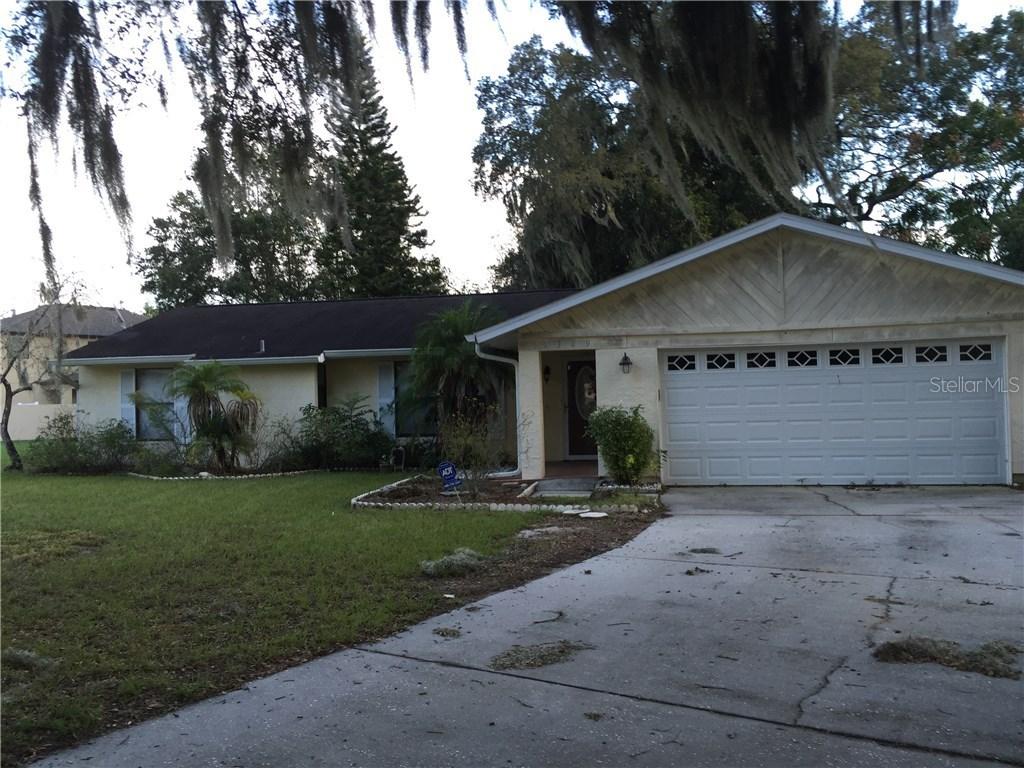 1309 Rustling Oaks Dr., Brandon, FL 33510