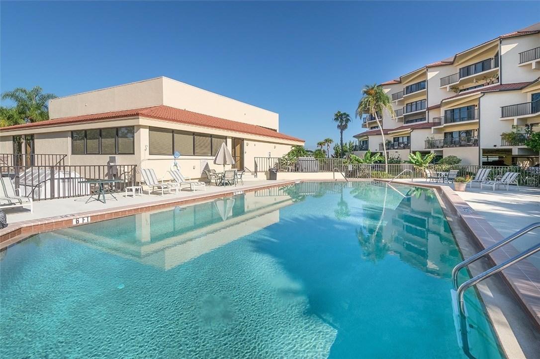 204 3rd St. #205, Bradenton, FL 34205