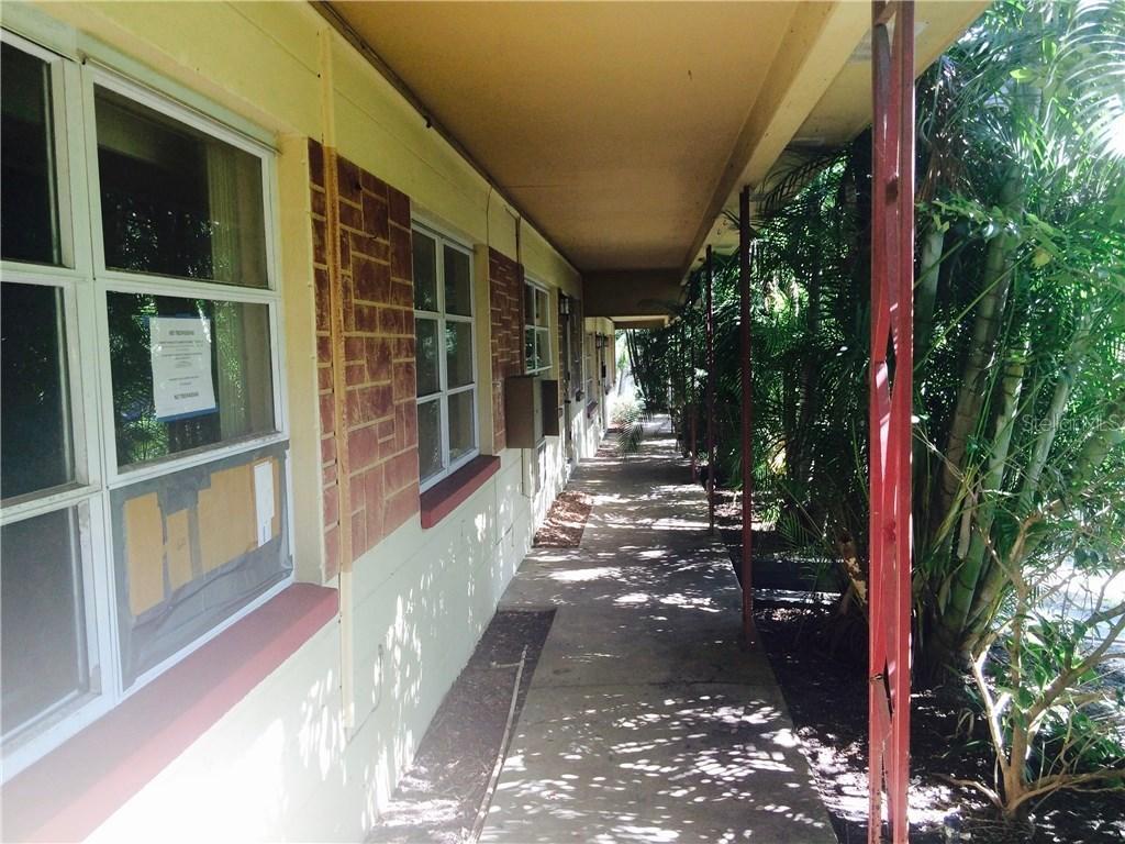 585 11th Ave., St Petersburg, FL 33701