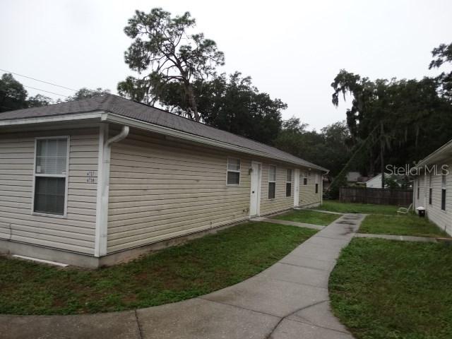 4737 & 4739 6th St., Zephyrhills, FL 33542