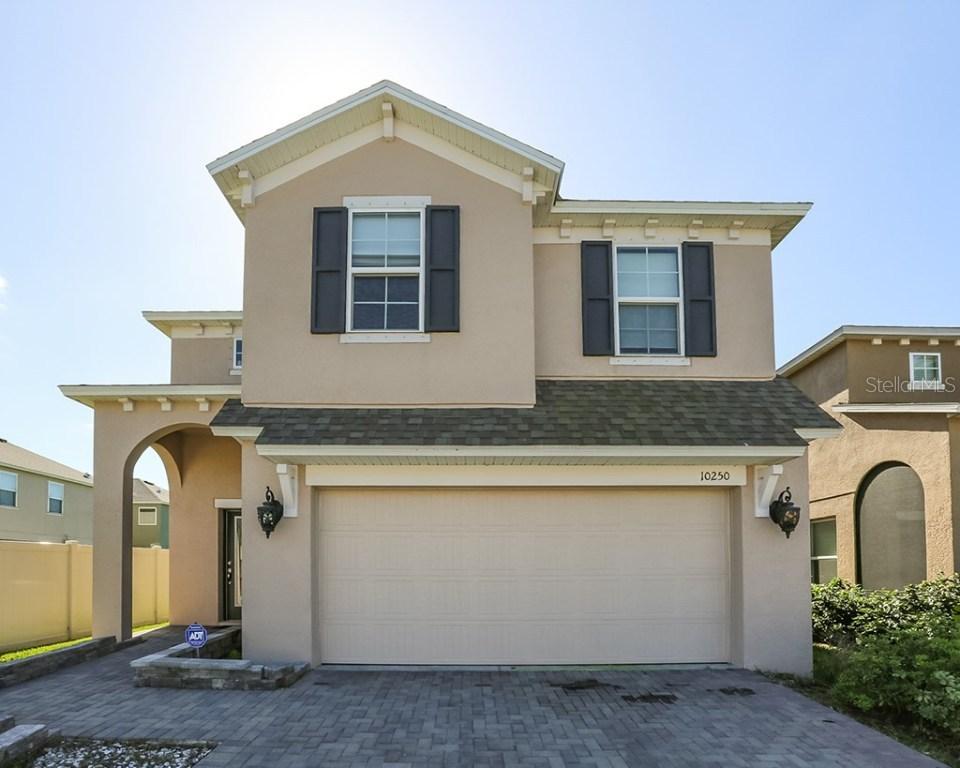 10250 Newminster Loop, Ruskin, FL 33573