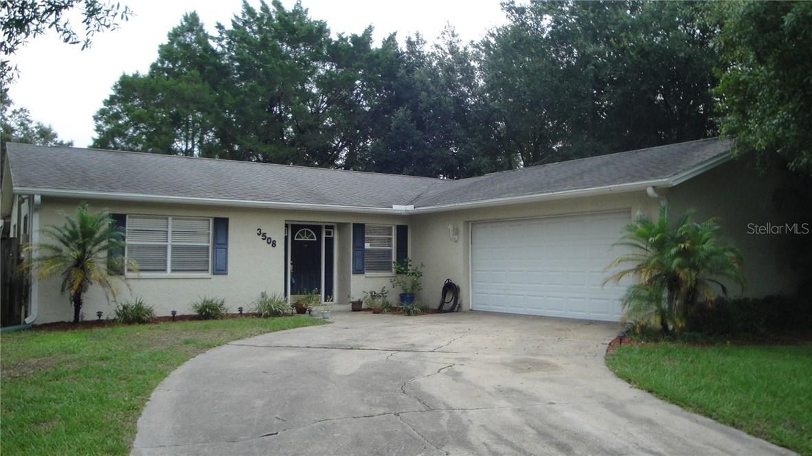 3508 Stable Ridge Ln., Land O Lakes, FL 34639