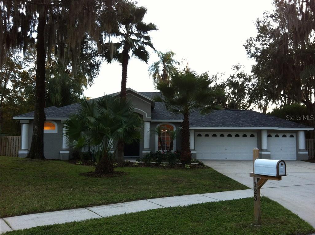 123 Myrtle Ridge Rd., Lutz, FL 33549