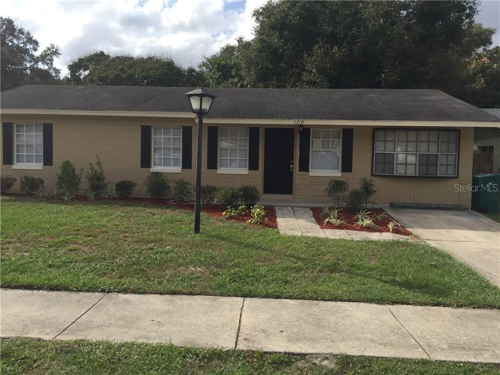 1310 Louis Ct., Eustis, FL 32726