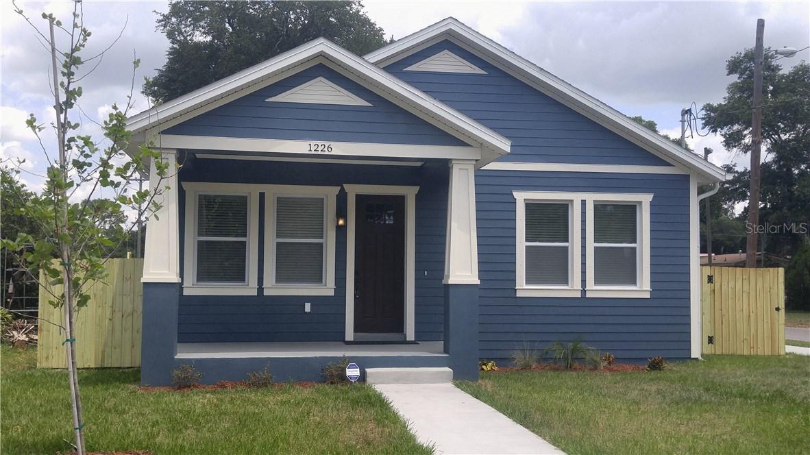 1226 E Giddens Ave., Tampa, FL 33603