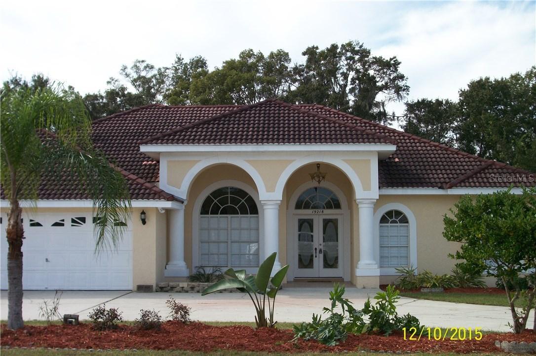 19218 Ridgelake Dr., Lutz, FL 33549
