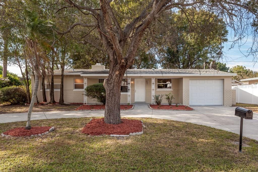 5101 37th Way, St Petersburg, FL 33711