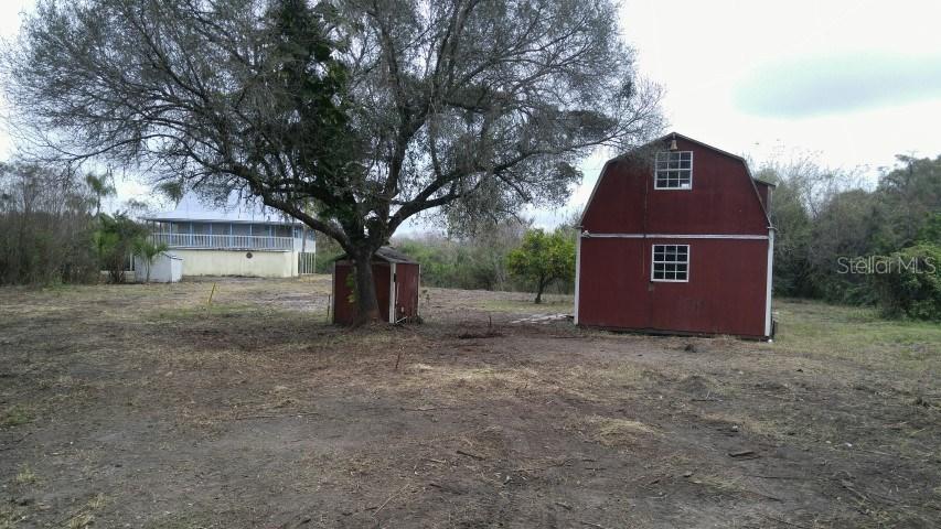 8611 Bowles Rd., Temple Terrace, FL 33637