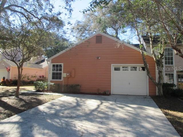 9454 Forest Hills Cir., Tampa, FL 33612