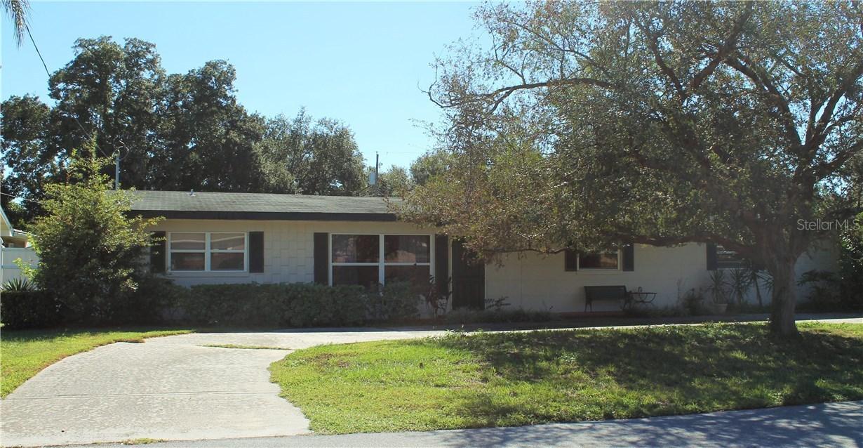 205 Rydalmont Rd., Winter Haven, FL 33884