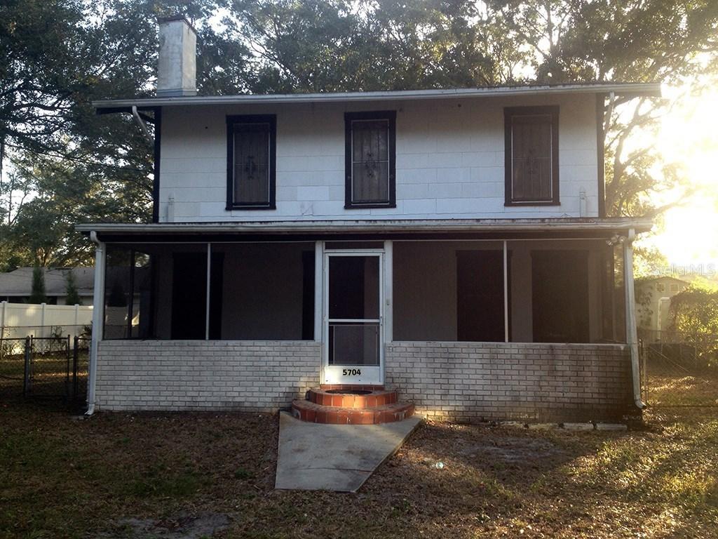 5704 S 1st St., Tampa, FL 33611