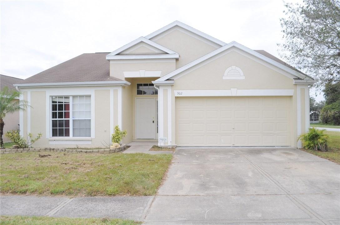 902 Summer Breeze Dr., Brandon, FL 33511