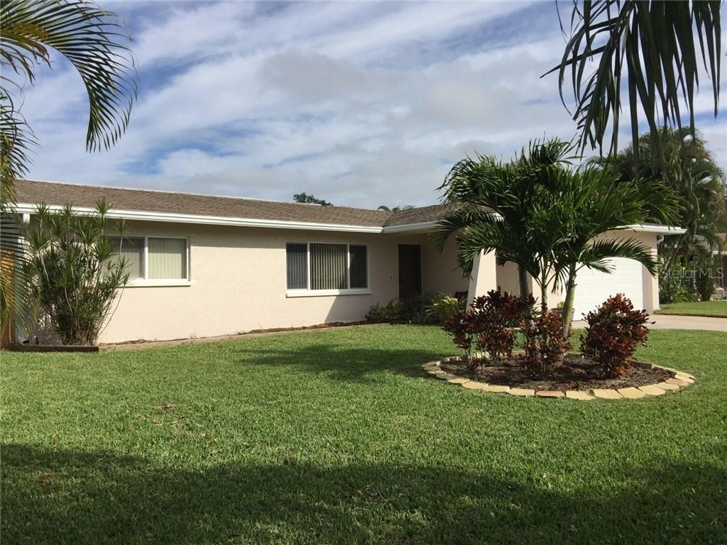 11197 111th Ave., Largo, FL 33778