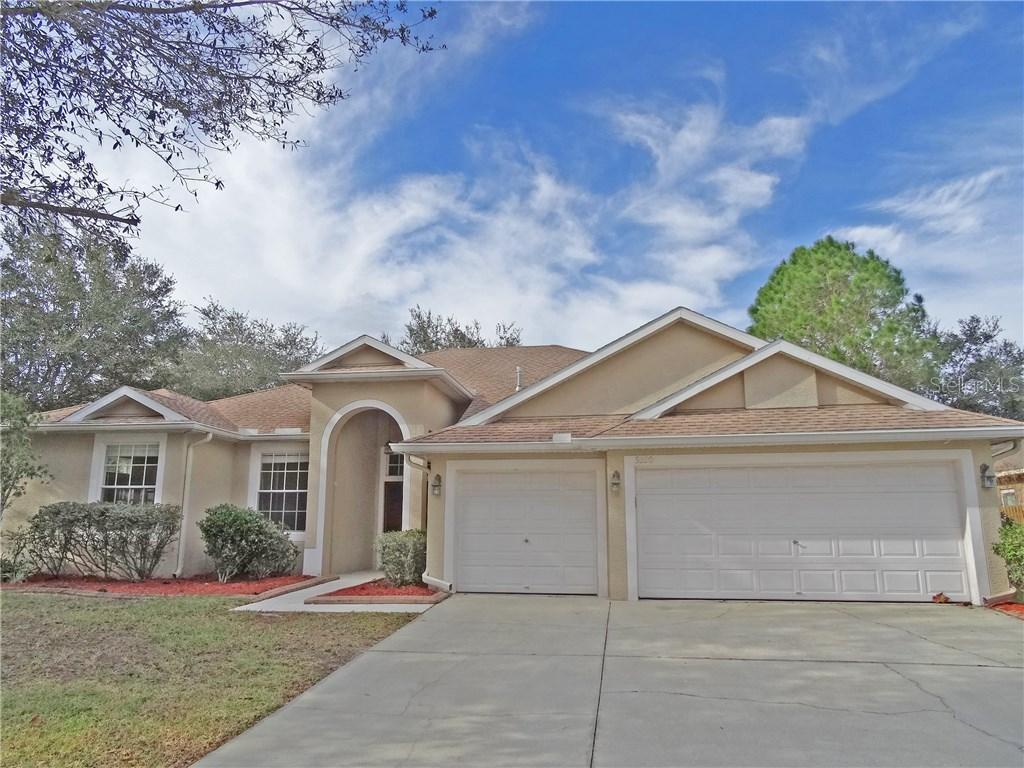 5330 Winhawk Way, Lutz, FL 33558