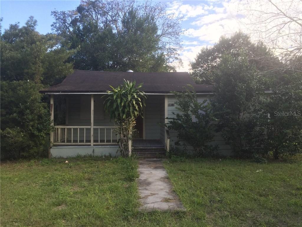 9411 N 18th St., Tampa, FL 33612