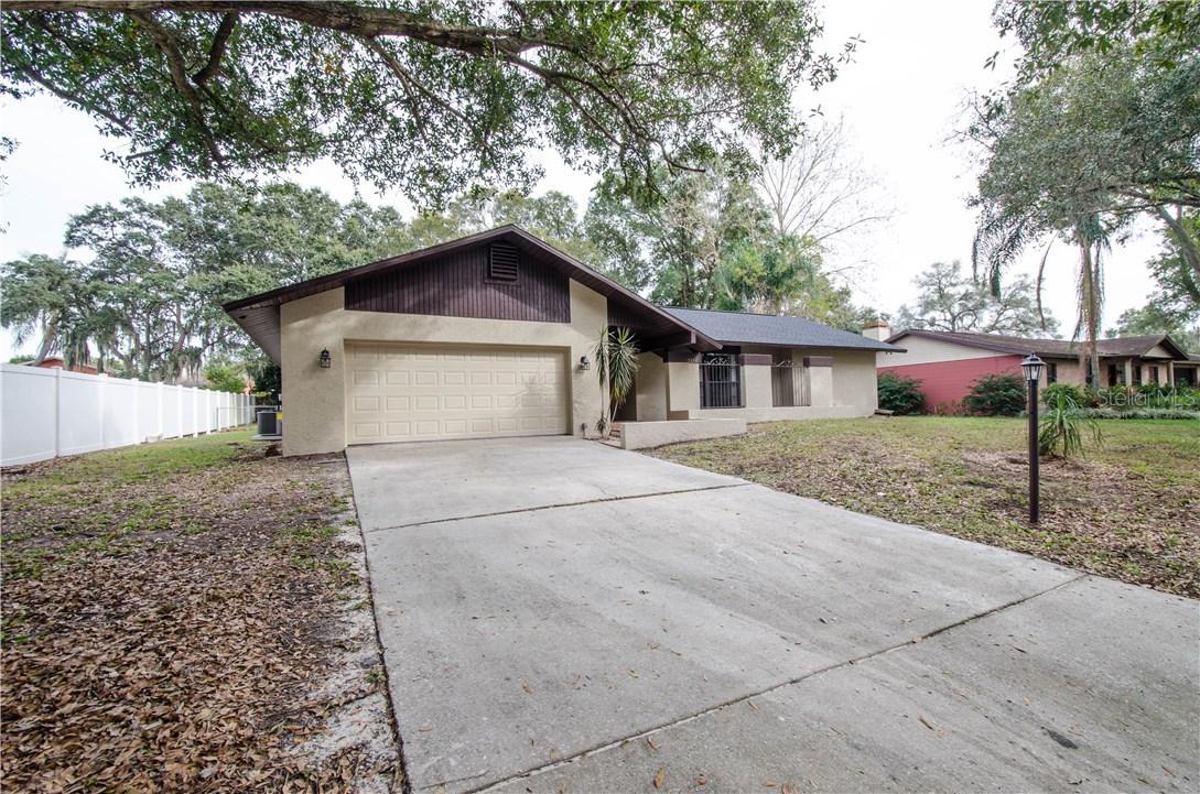2834 Bellwood Dr., Brandon, FL 33511