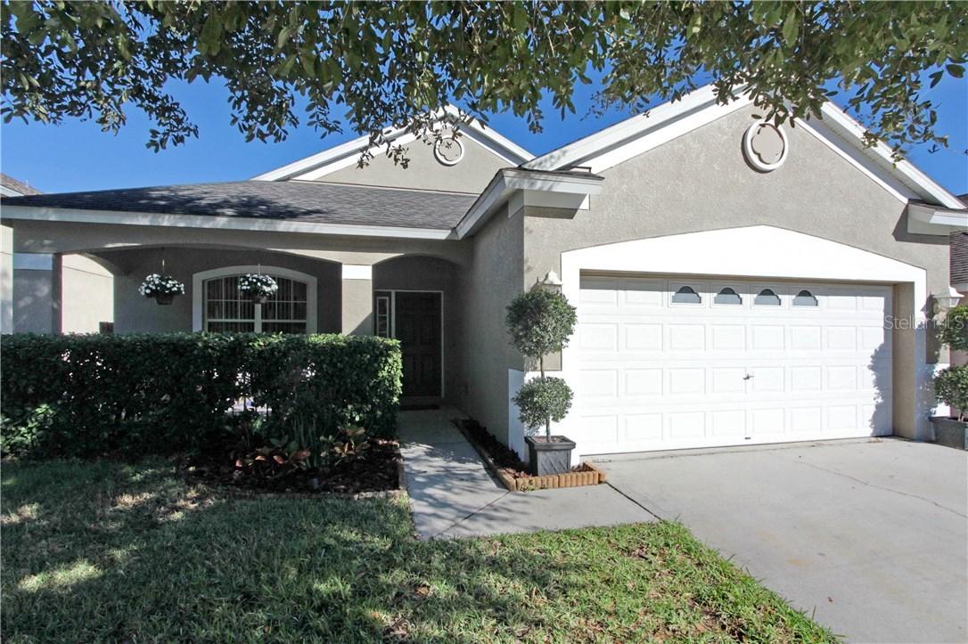 15805 Stags Leap Dr., Lutz, FL 33559