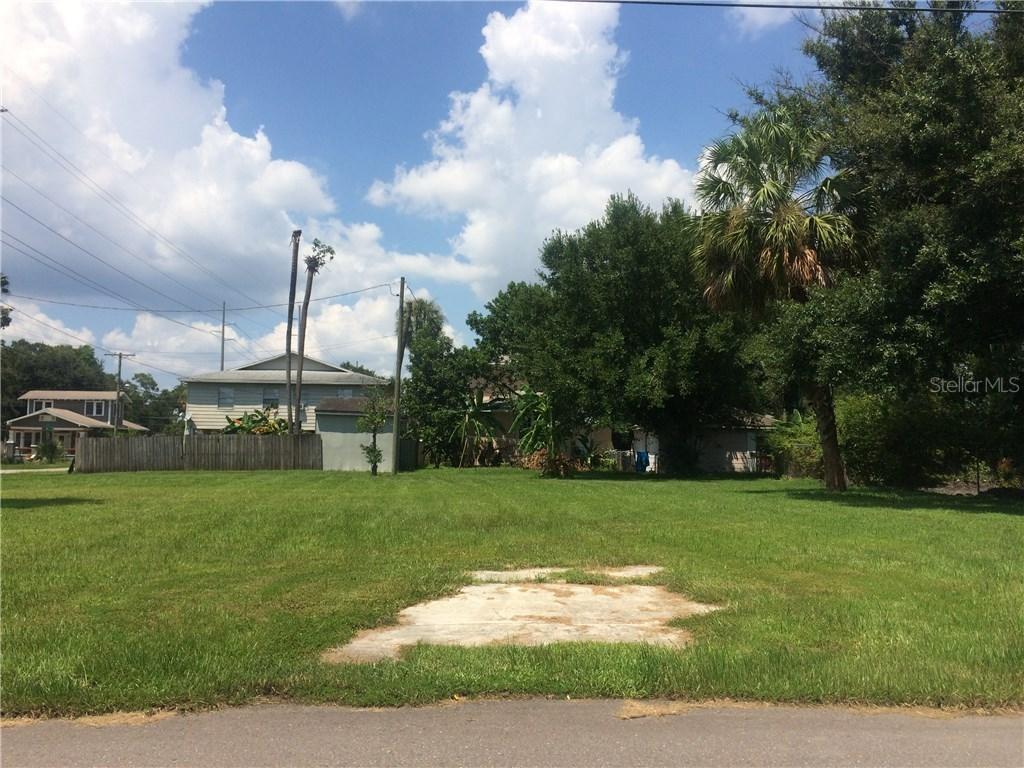 2402 Davis St., Tampa, FL 33605