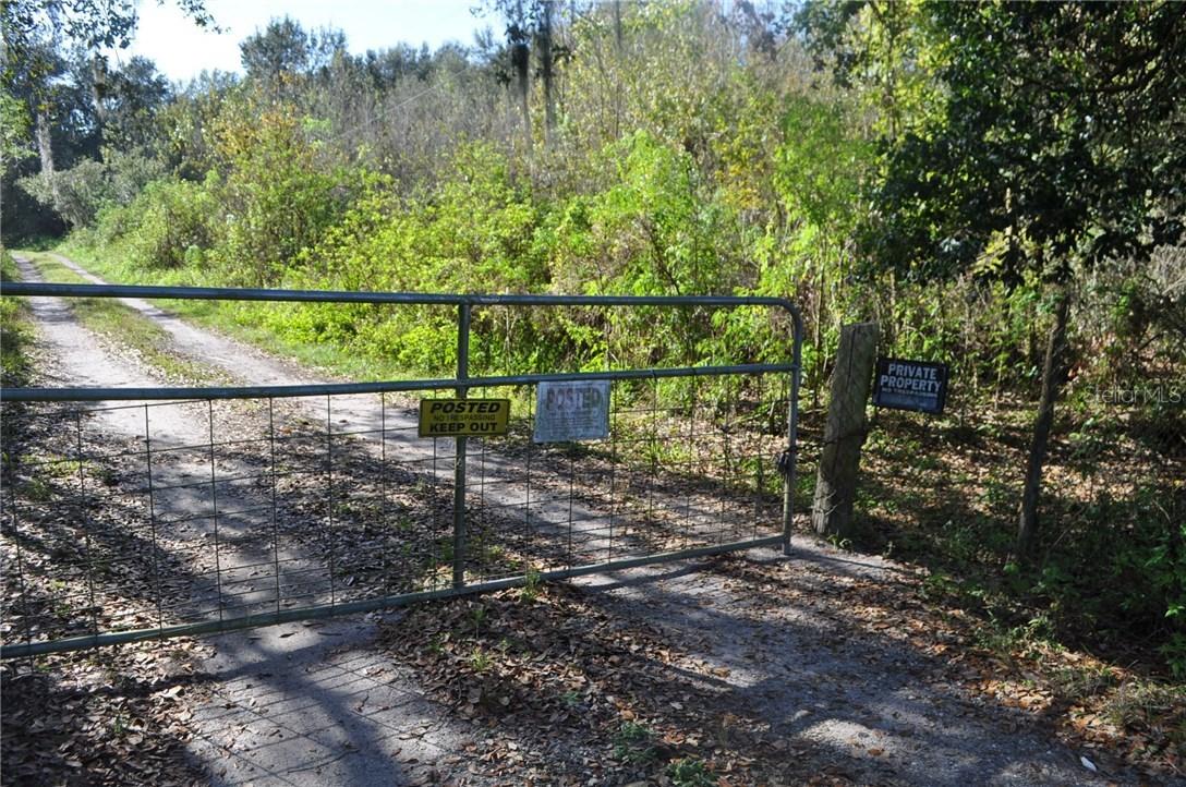 3305 Bruton Rd., Plant City, FL 33565
