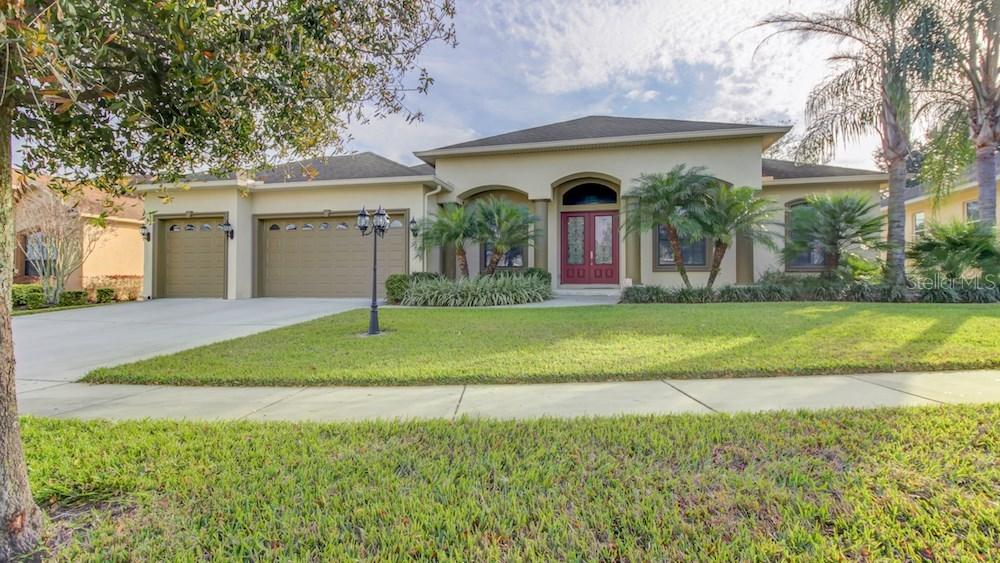 720 Citrus Wood Ln., Valrico, FL 33594