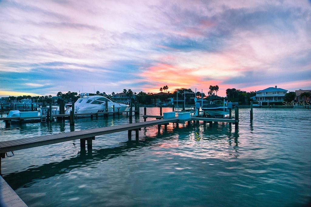 732 Pinellas Bayway, Tierra Verde, FL 33715