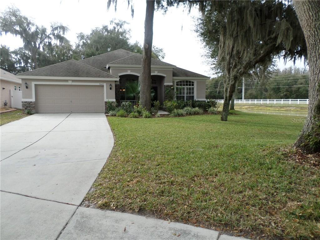 30418 Iverson Dr., Wesley Chapel, FL 33543