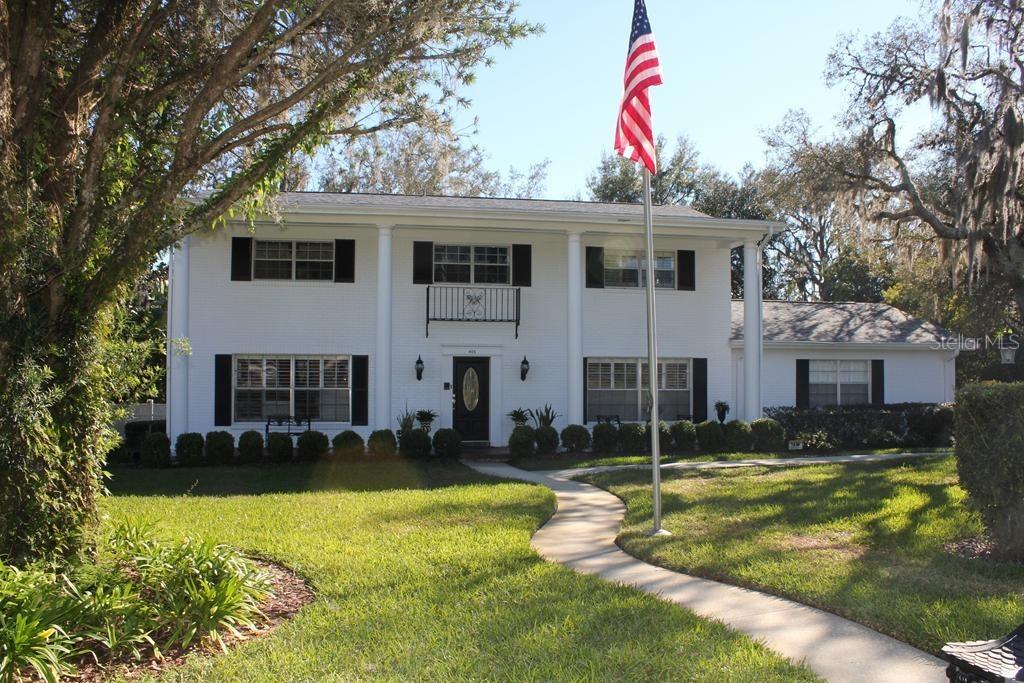 405 Brentwood Dr., Temple Terrace, FL 33617