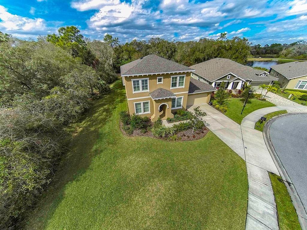 6907 Covington Stone Ave., Apollo Beach, FL 33572