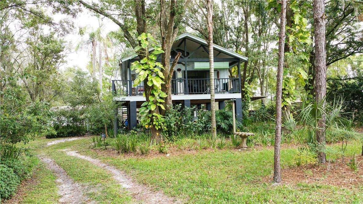 19211 Hanna Rd., Lutz, FL 33549