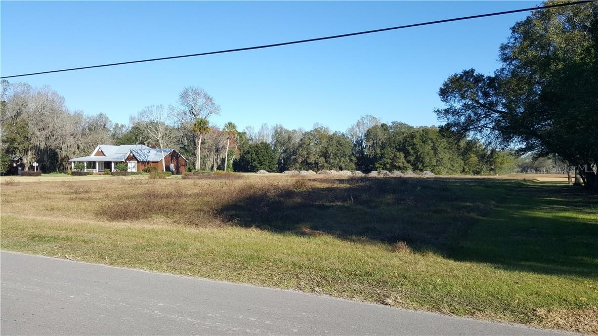 1706 Williams Rd., Plant City, FL 33565