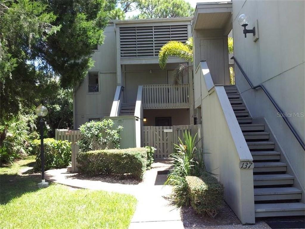 141 Woodland Pl., Osprey, FL 34229