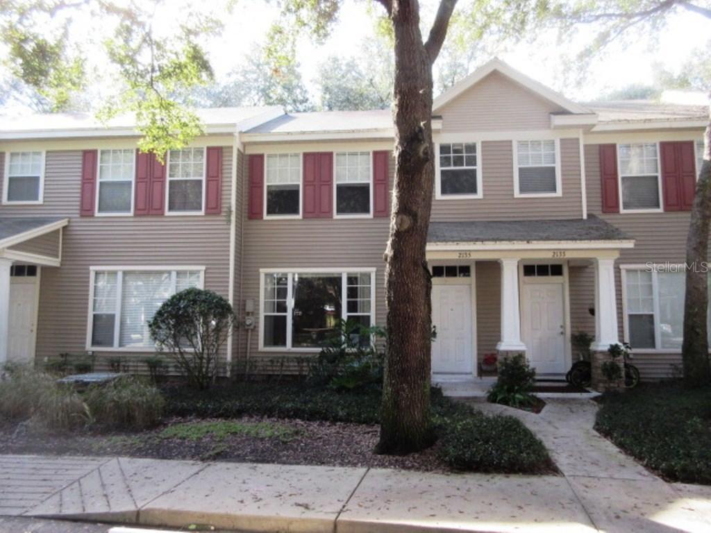 2135 Golden Oak Ln., Valrico, FL 33594