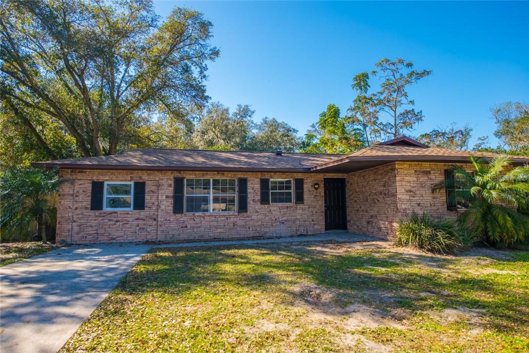 5225 Presidential St., Seffner, FL 33584