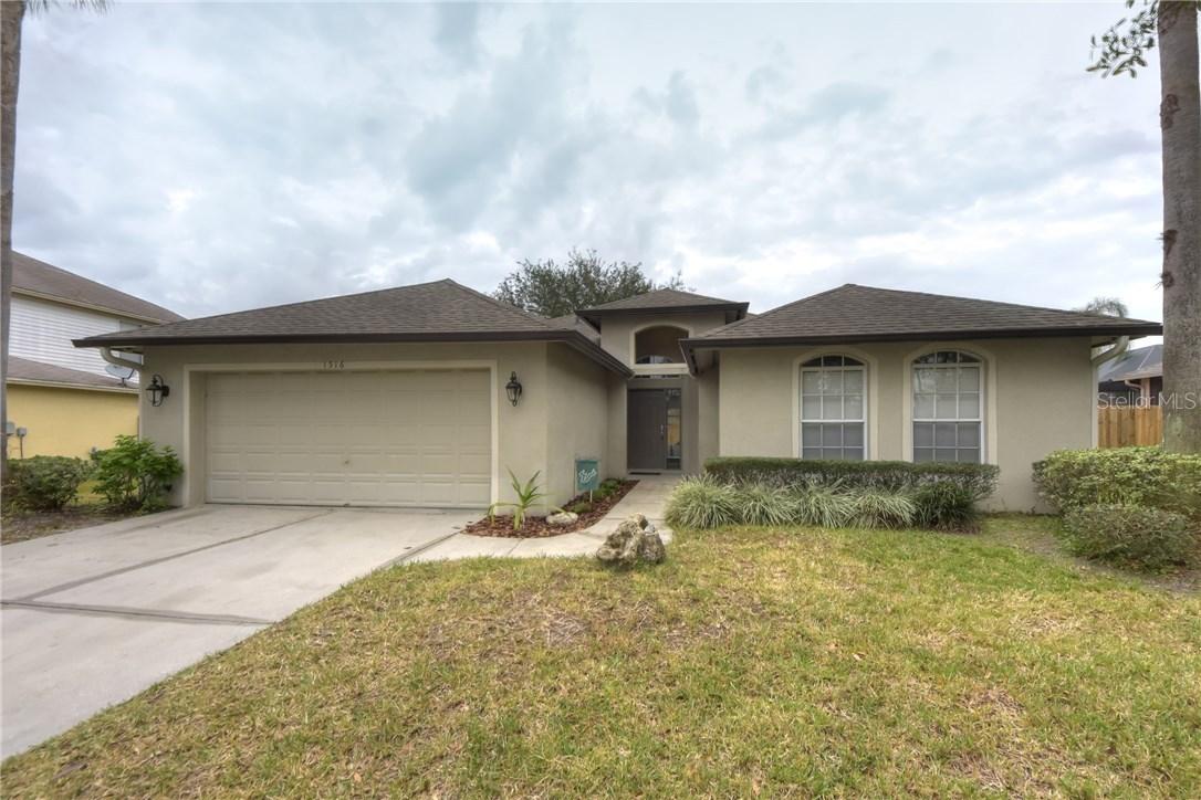 1516 Ledgestone Dr., Brandon, FL 33511