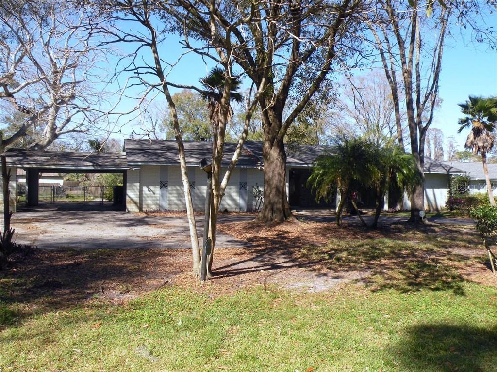 18704 Lakeshore Dr., Lutz, FL 33549