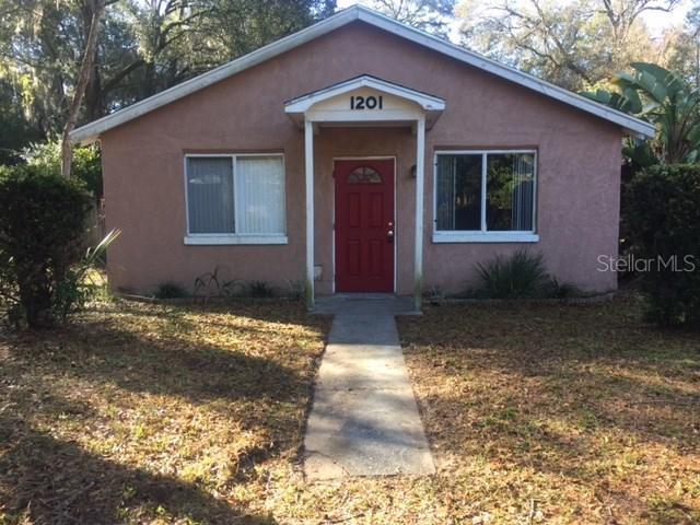 1201 E Lambright St., Tampa, FL 33604