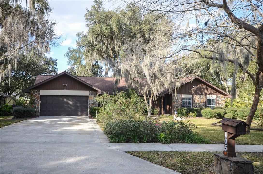 105 Wild Oak Dr., Brandon, FL 33511