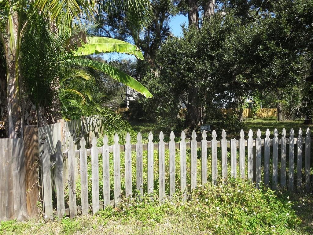 2913 W Wyoming Ave., Tampa, FL 33611