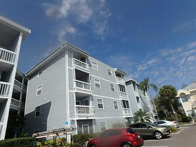 6810 Stonesthrow Cir. #13304, St Petersburg, FL 33710