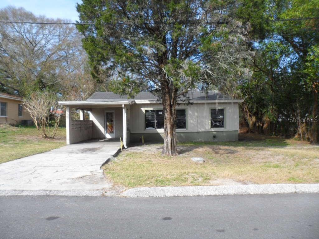 9208 N 27th St., Tampa, FL 33612
