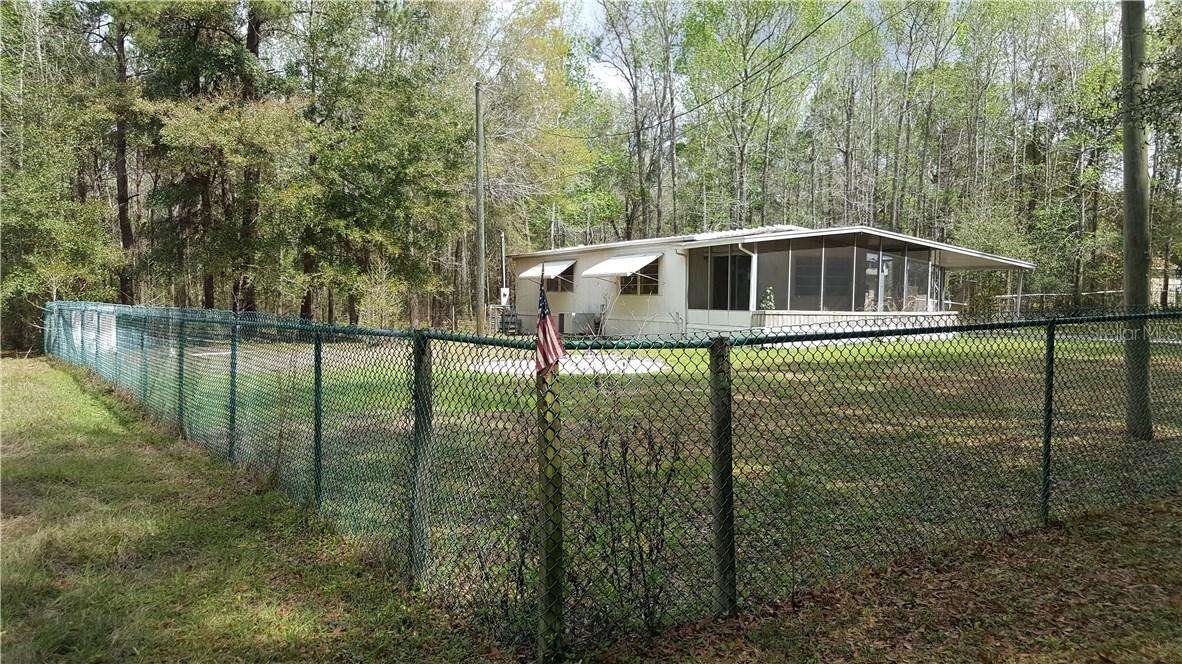 19909 Manecke Rd., Brooksville, FL 34601