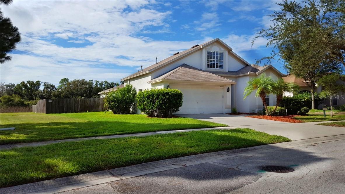 6721 Brighton Park Dr., Apollo Beach, FL 33572