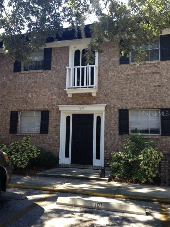 7010 Sierra Madre Pl. #102, Tampa, FL 33617
