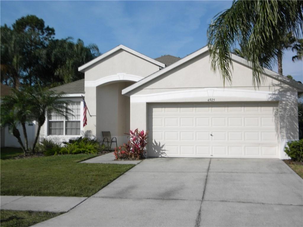 4925 Pennecott Way, Wesley Chapel, FL 33544