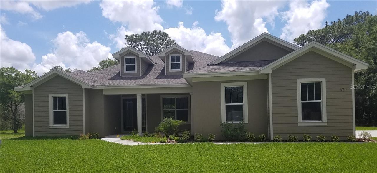17911 Simmons Rd., Lutz, FL 33548