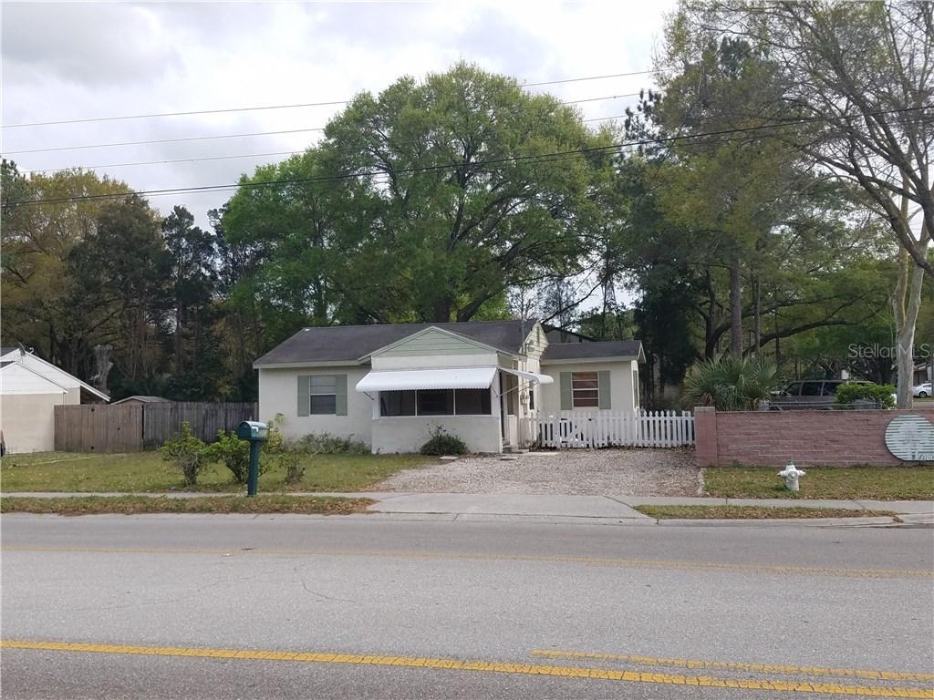5203 E Serena Dr., Temple Terrace, FL 33617