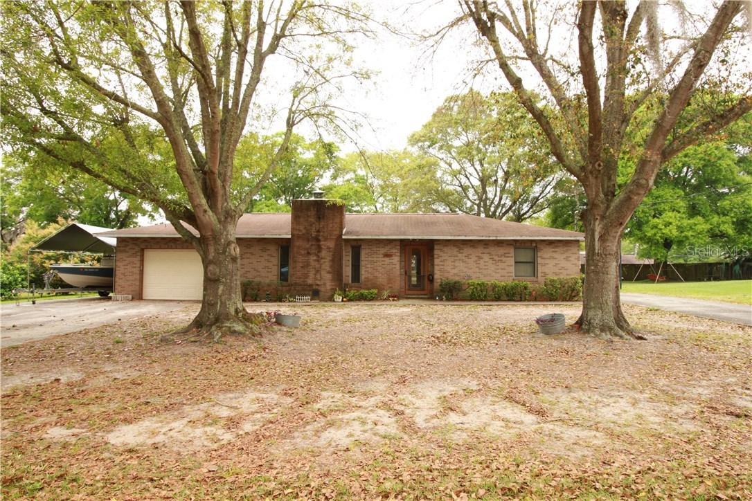 3003 Helms Dr., Auburndale, FL 33823