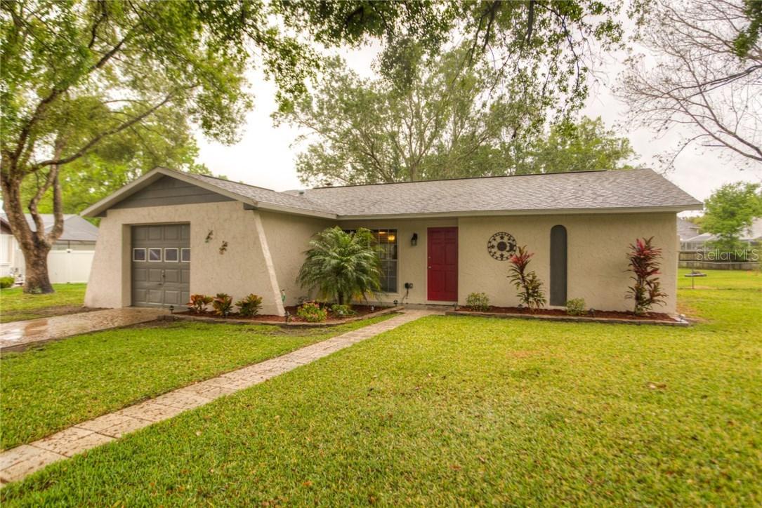 2331 Merrily Cir., Seffner, FL 33584
