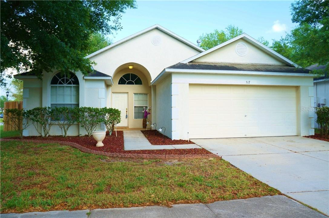 517 Somerstone Dr., Valrico, FL 33594