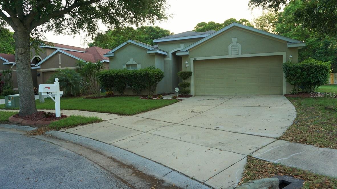 705 Parsons Pointe St., Seffner, FL 33584